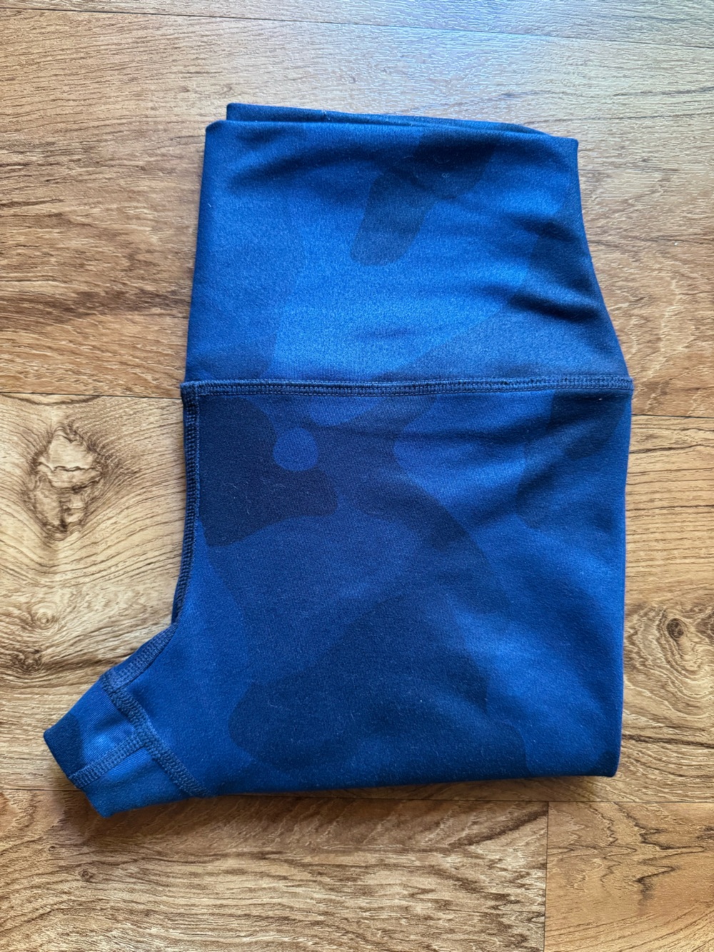 Alo Blue Camo Leggings S